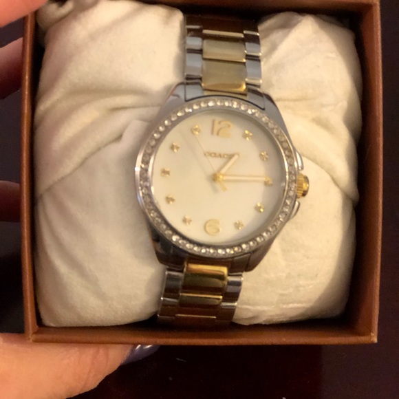 Coach Watch - Picture 2 of 8